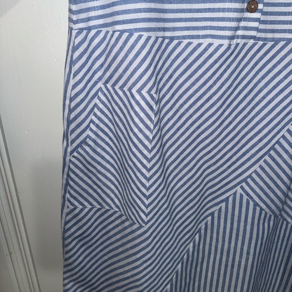 Blue and White Striped Emery Rose Knee Length Dress Size Large - Picture 3 of 7